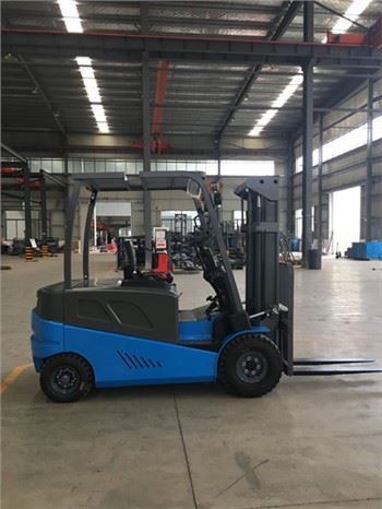 3ton Elettriku Kontrobilanċ Forklift Trakk TK30